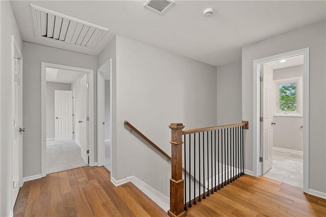 12461 W 154th Terrace, Overland Park, KS 66221