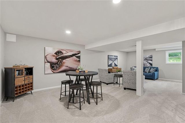12461 W 154th Terrace, Overland Park, KS 66221