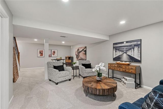 12461 W 154th Terrace, Overland Park, KS 66221