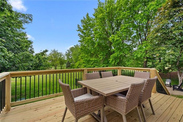 12461 W 154th Terrace, Overland Park, KS 66221