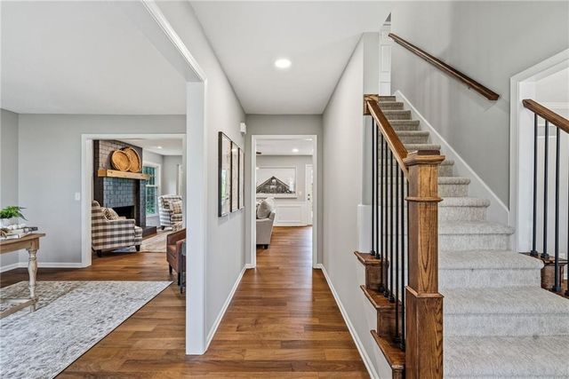 12461 W 154th Terrace, Overland Park, KS 66221