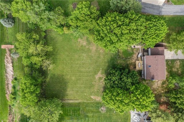12461 W 154th Terrace, Overland Park, KS 66221