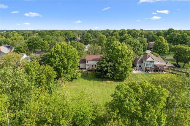 12461 W 154th Terrace, Overland Park, KS 66221