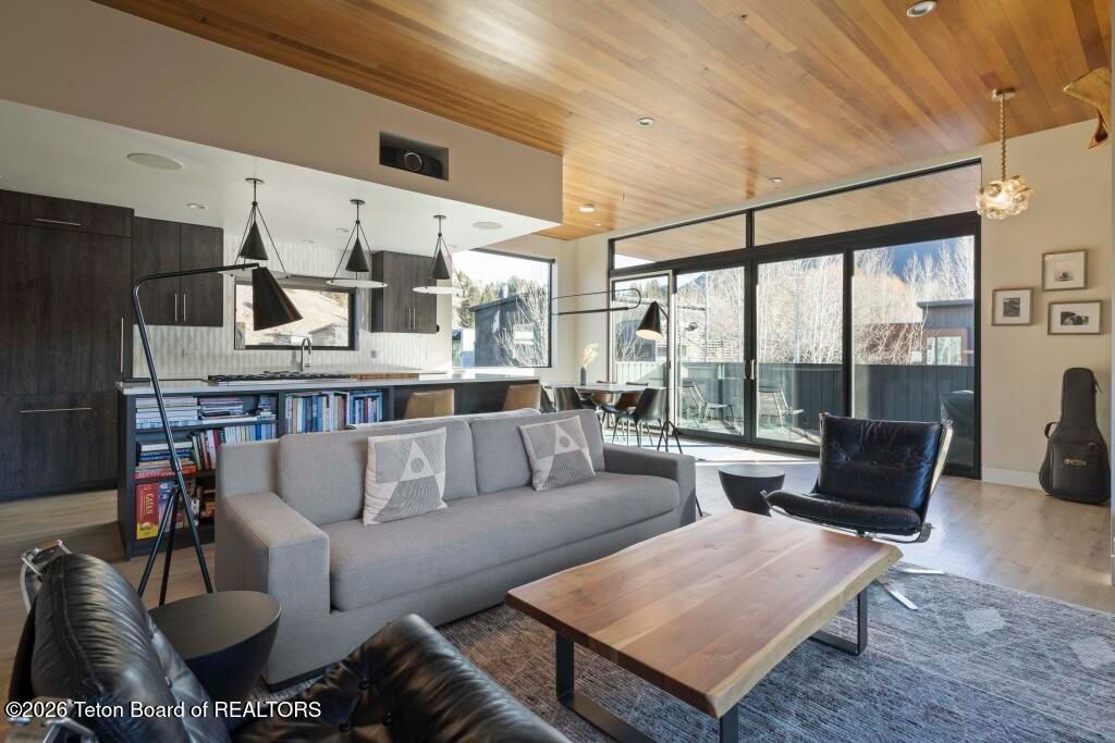 855 WHEATLEIGH WAY Way, Jackson, WY 83001 photo 4