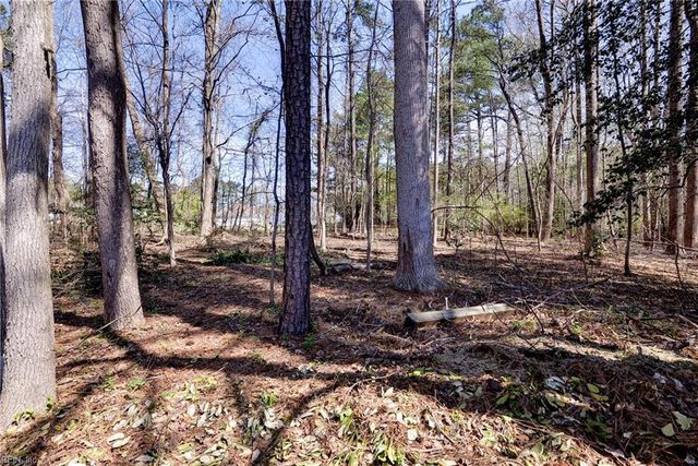 3913 Fox Hunt TRL, Williamsburg, VA 23188