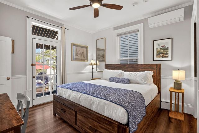 164 Commercial Street, Provincetown, MA 02657