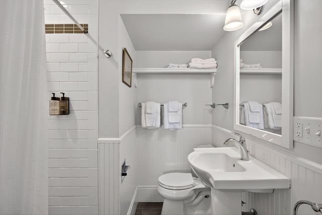 164 Commercial Street, Provincetown, MA 02657