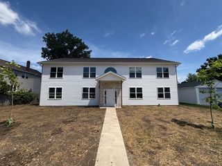 1015 Market Street, Dekalb, IL 60115