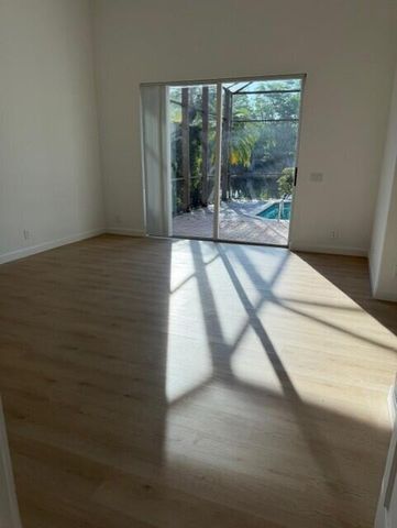 2690 Oakmont, Weston, FL 33332