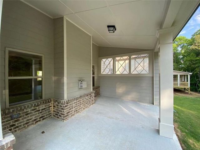 1754 Holman Forest Court, Hoschton, GA 30548