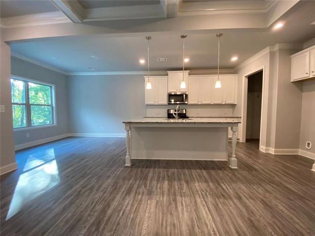 1754 Holman Forest Court, Hoschton, GA 30548