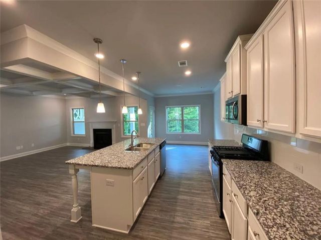 1754 Holman Forest Court, Hoschton, GA 30548