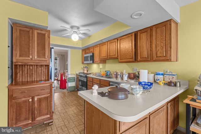 11611 CLUBHOUSE CT, Reston, VA 20190