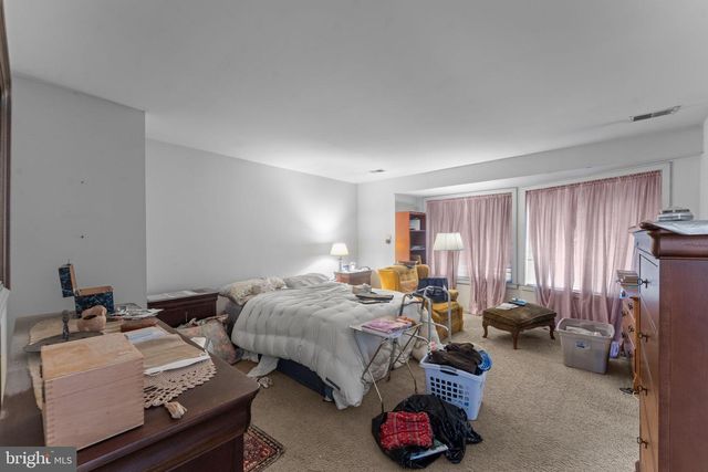 11611 CLUBHOUSE CT, Reston, VA 20190