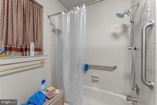 11611 CLUBHOUSE CT, Reston, VA 20190