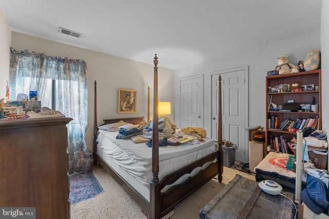 11611 CLUBHOUSE CT, Reston, VA 20190