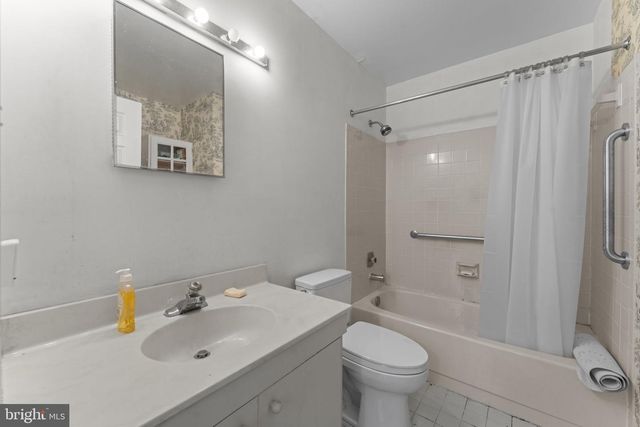 11611 CLUBHOUSE CT, Reston, VA 20190