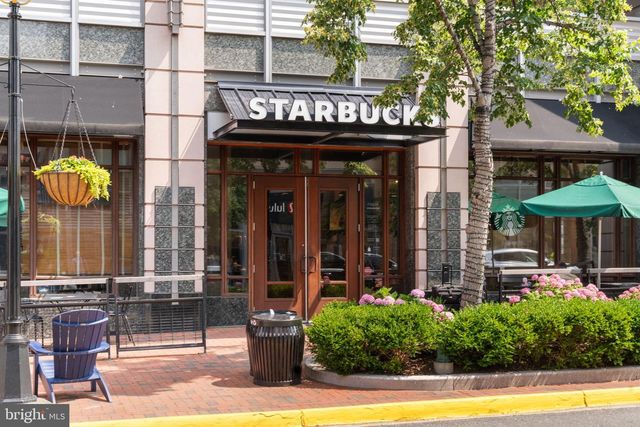 11611 CLUBHOUSE CT, Reston, VA 20190