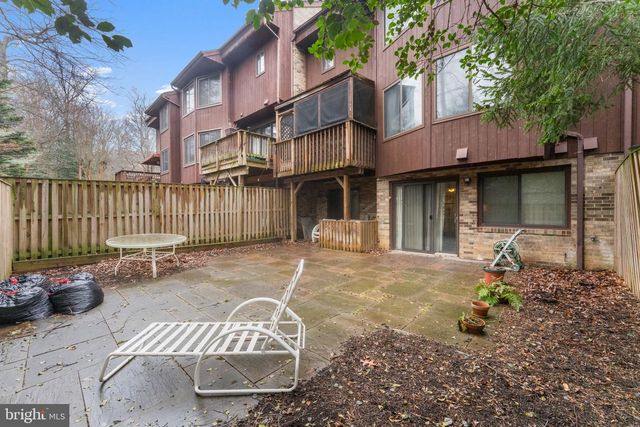 11611 CLUBHOUSE CT, Reston, VA 20190