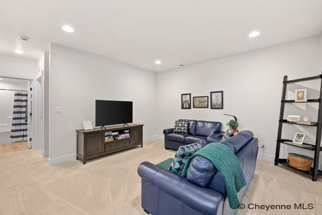 5124 SULLIVAN ST, Cheyenne, WY 82009