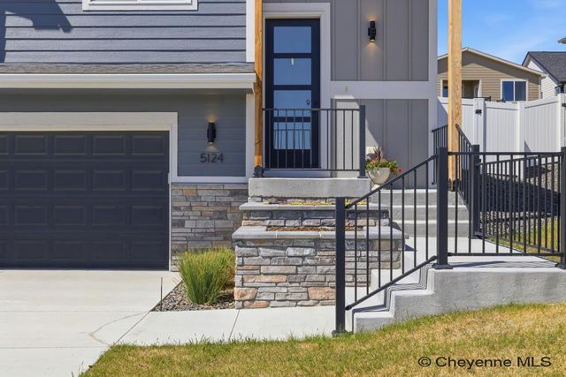 5124 SULLIVAN ST, Cheyenne, WY 82009