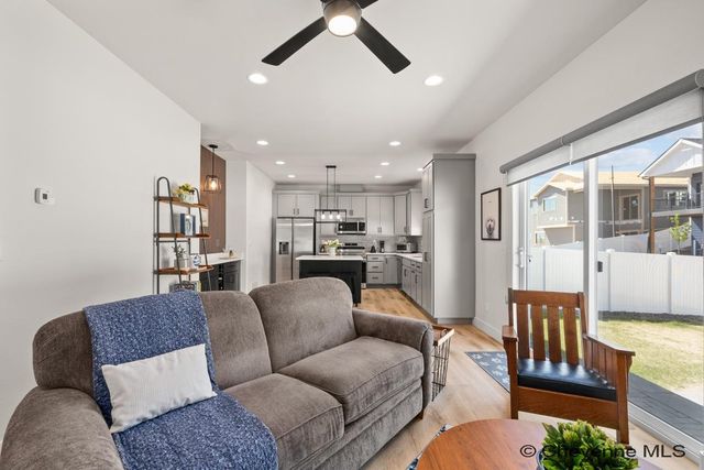 5124 SULLIVAN ST, Cheyenne, WY 82009