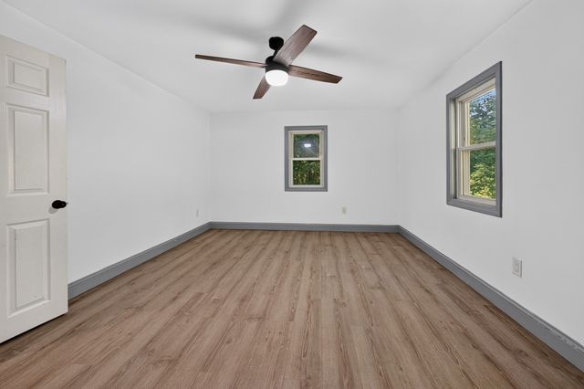 9 Highland St, Boylston, MA 01505