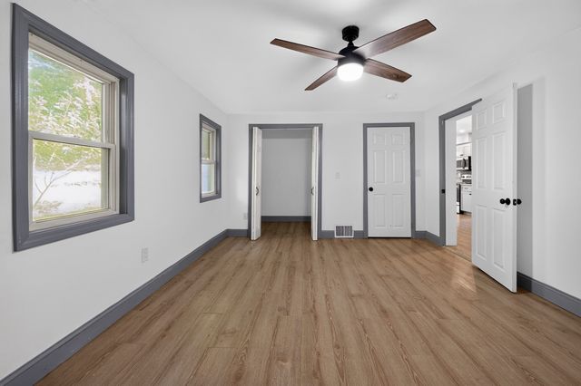 9 Highland St, Boylston, MA 01505