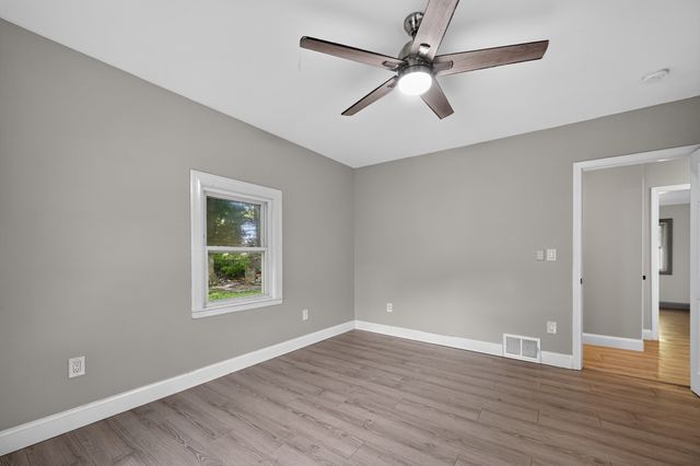 9 Highland St, Boylston, MA 01505