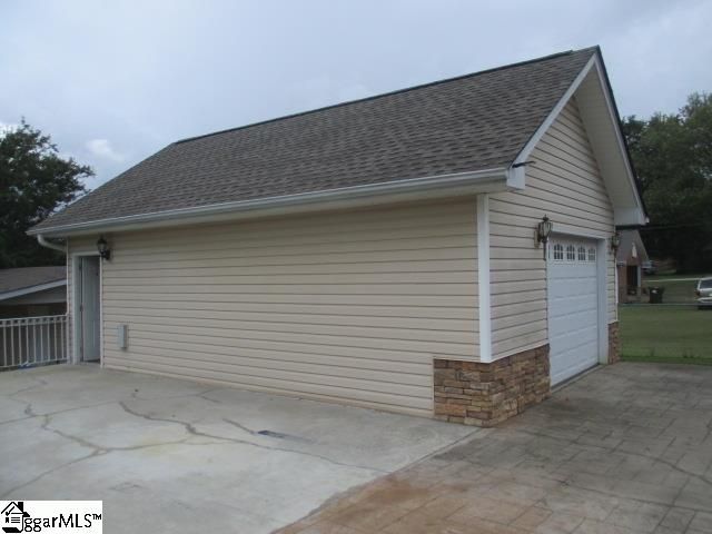 205 Fairhaven Drive, Greer, SC 29651
