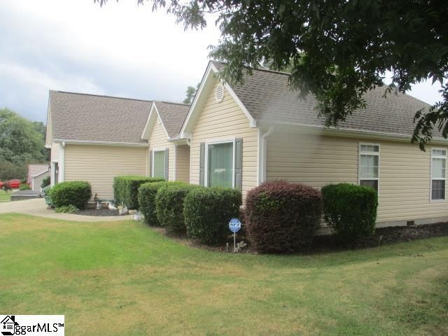 205 Fairhaven Drive, Greer, SC 29651