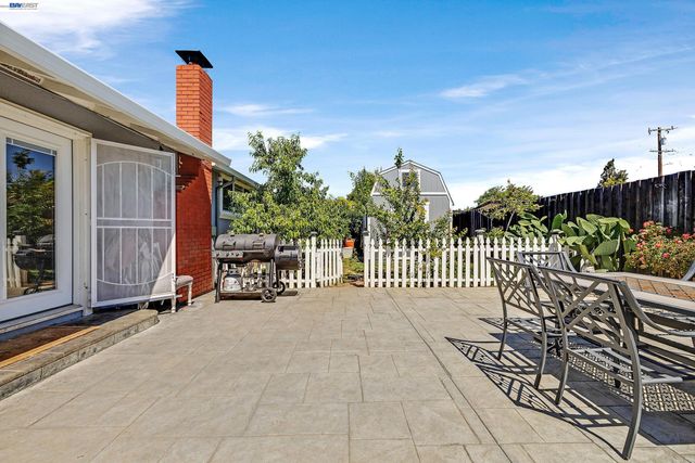 30532 Carroll Ave, Hayward, CA 94544