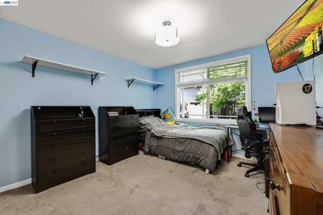30532 Carroll Ave, Hayward, CA 94544