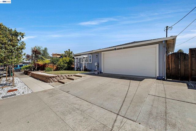 30532 Carroll Ave, Hayward, CA 94544