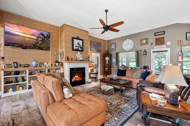 44 Drake Drive, Benson, NC 27504