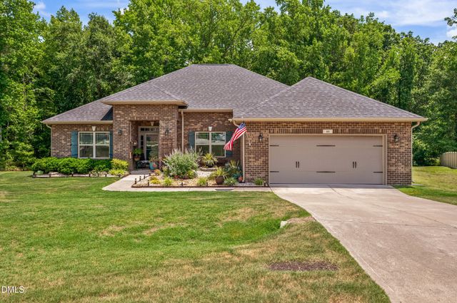 44 Drake Drive, Benson, NC 27504