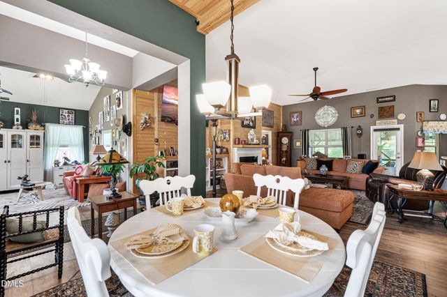 44 Drake Drive, Benson, NC 27504