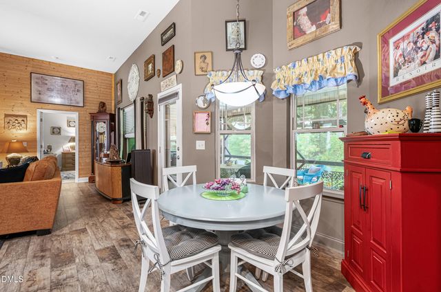 44 Drake Drive, Benson, NC 27504