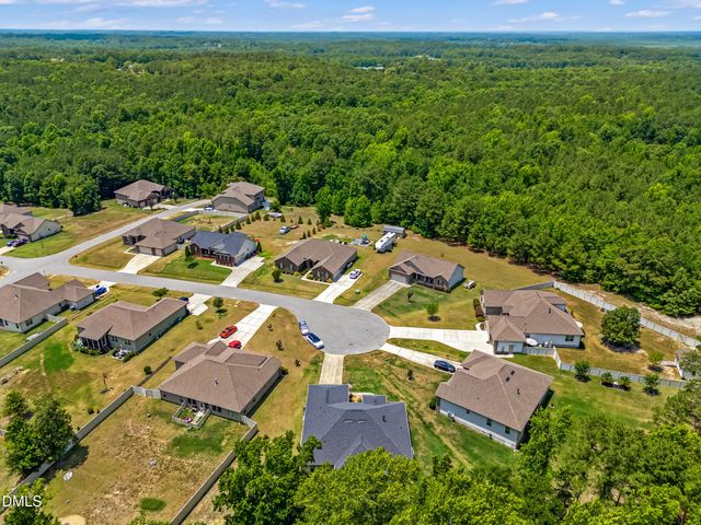 44 Drake Drive, Benson, NC 27504