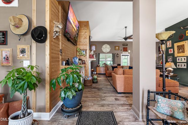 44 Drake Drive, Benson, NC 27504
