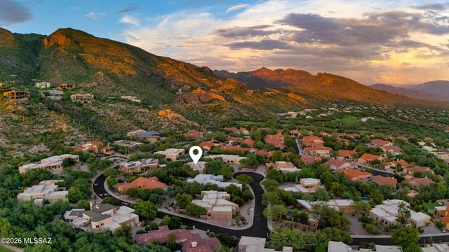 6881 E Desert Wind Court, Tucson, AZ 85750
