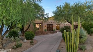 6881 E Desert Wind Court, Tucson, AZ 85750