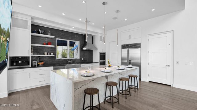 11450 E Hideaway Lane, Scottsdale, AZ 85255
