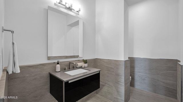 11450 E Hideaway Lane, Scottsdale, AZ 85255