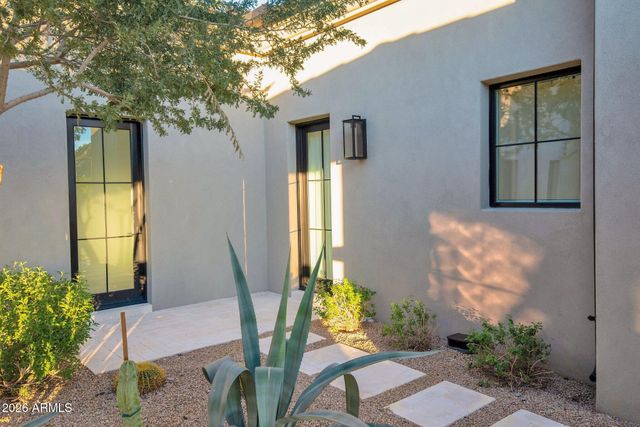 11450 E Hideaway Lane, Scottsdale, AZ 85255