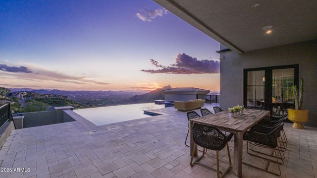 11450 E Hideaway Lane, Scottsdale, AZ 85255