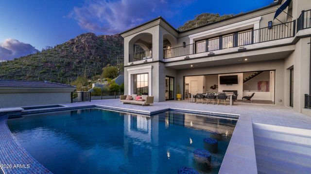 11450 E Hideaway Lane, Scottsdale, AZ 85255