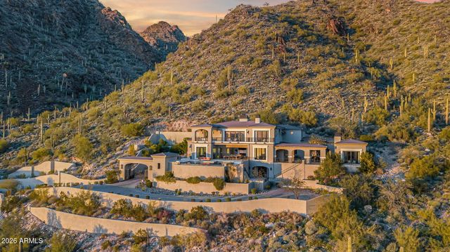 11450 E Hideaway Lane, Scottsdale, AZ 85255