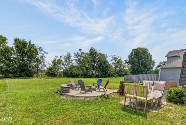 8819 Castleblaney Drive, Brownsburg, IN 46112