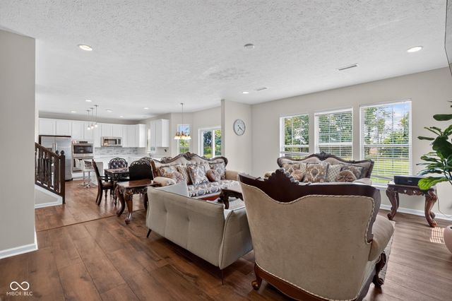 8819 Castleblaney Drive, Brownsburg, IN 46112